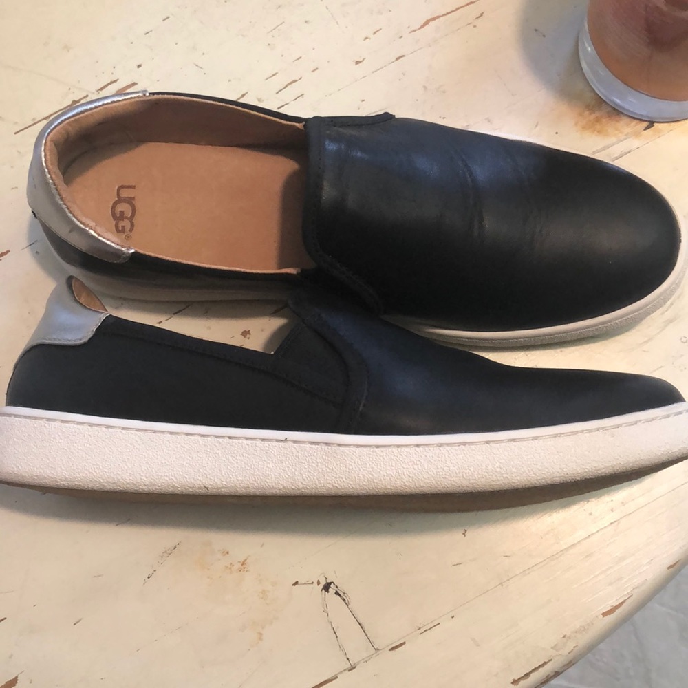UGG slip on tennis shoe